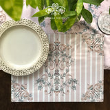Pale florids Tablemat